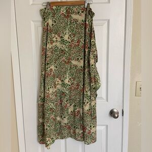 Green and pink Leopard print Wrap Maxi skirt, medium women’s